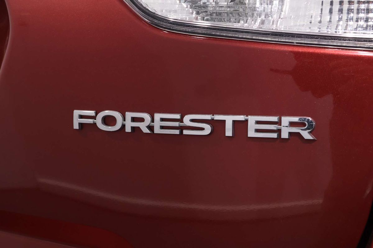 2022 Subaru Forester 2.5i-L S5