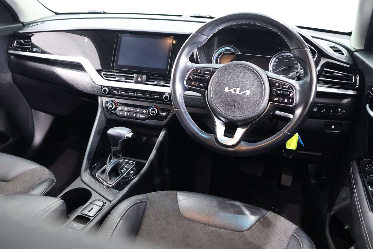 2022 Kia Niro Plus Hybrid S DE PBV