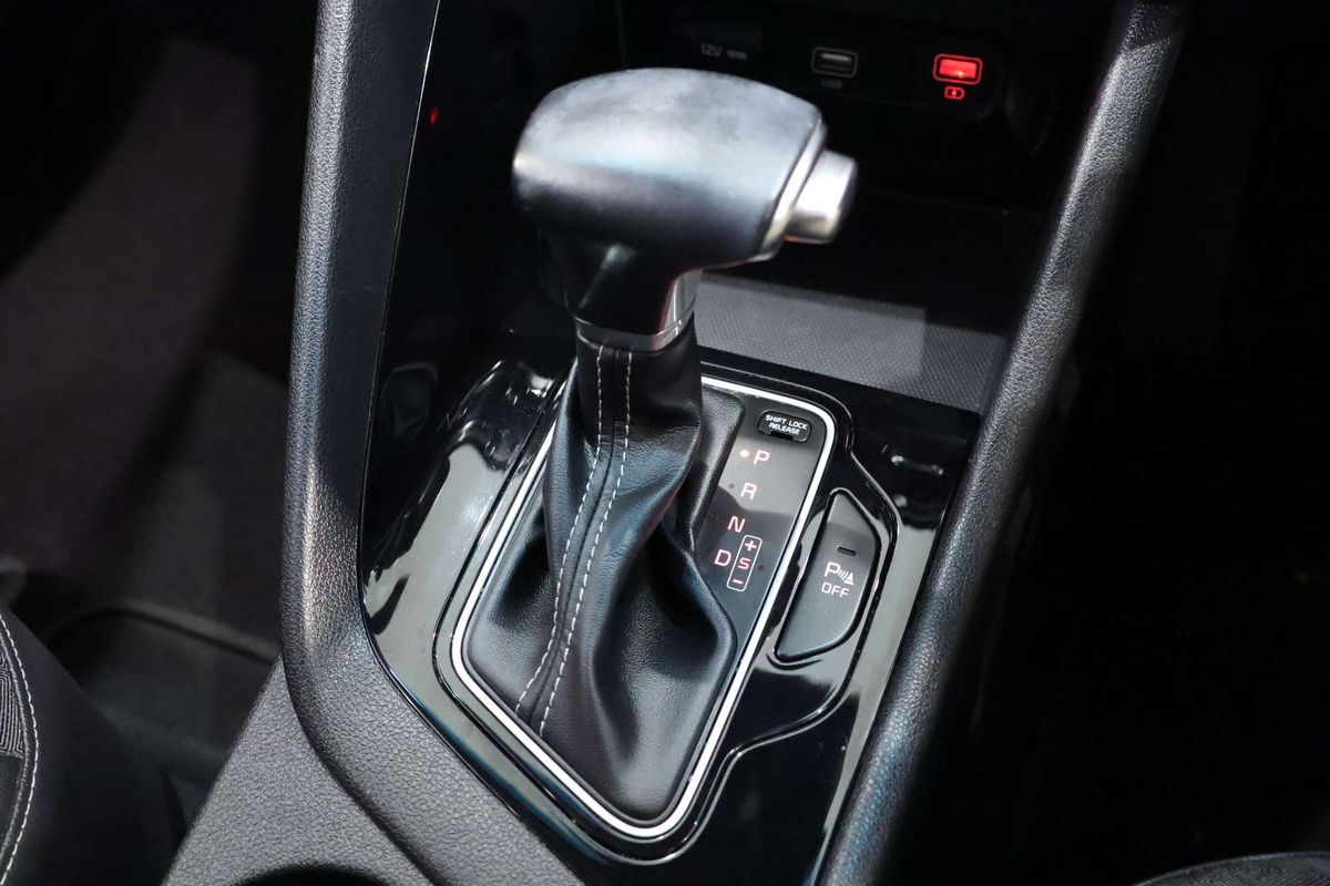 2022 Kia Niro Plus Hybrid S DE PBV