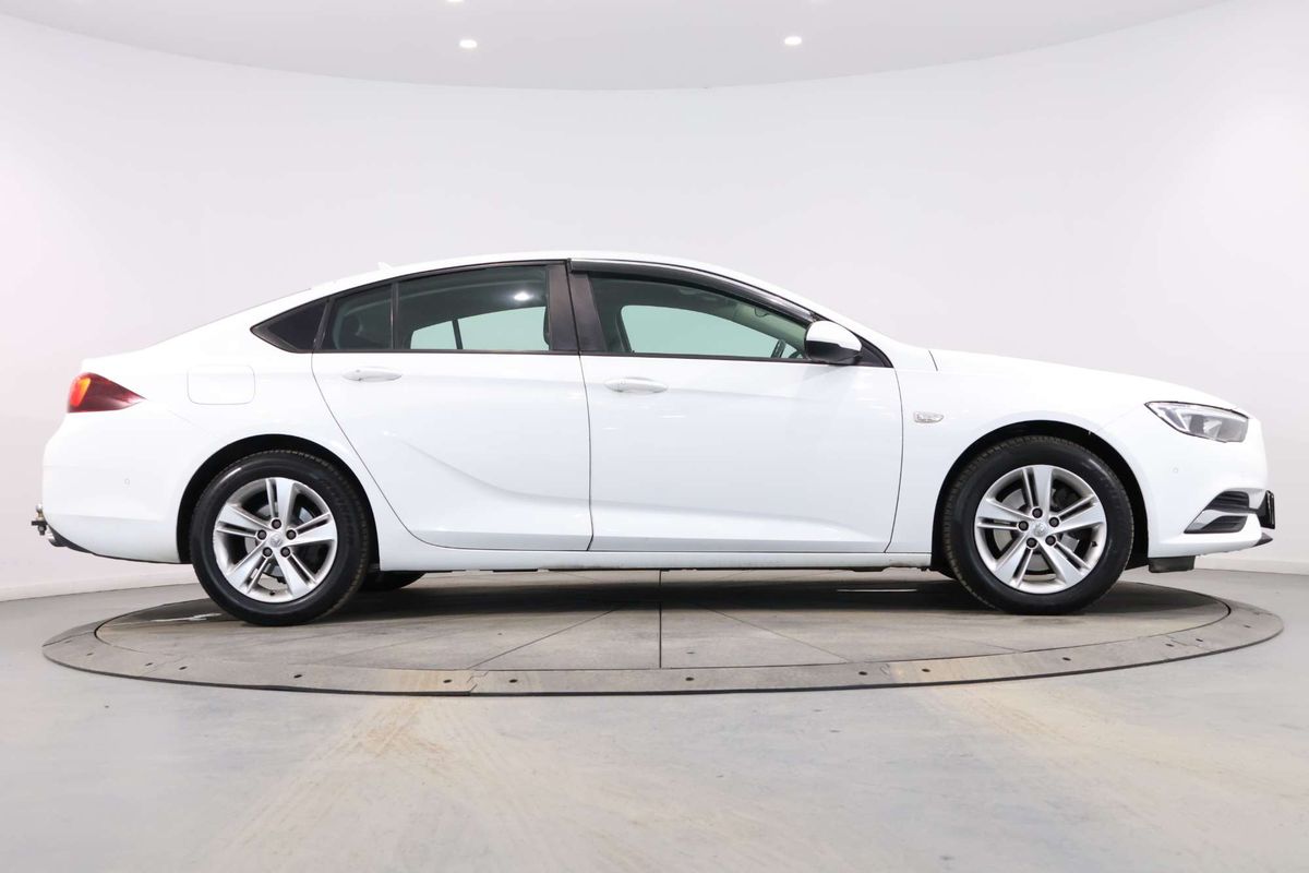 2018 Holden Commodore LT ZB