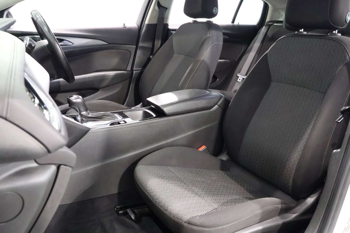 2018 Holden Commodore LT ZB