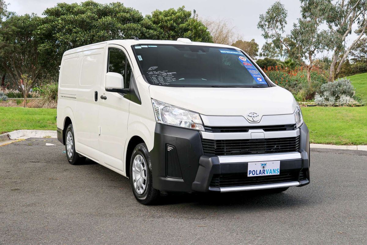 2024 Toyota Hiace GDH300R LWB image 5