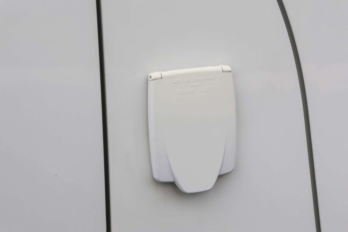 2024 Toyota Hiace GDH300R LWB image 18