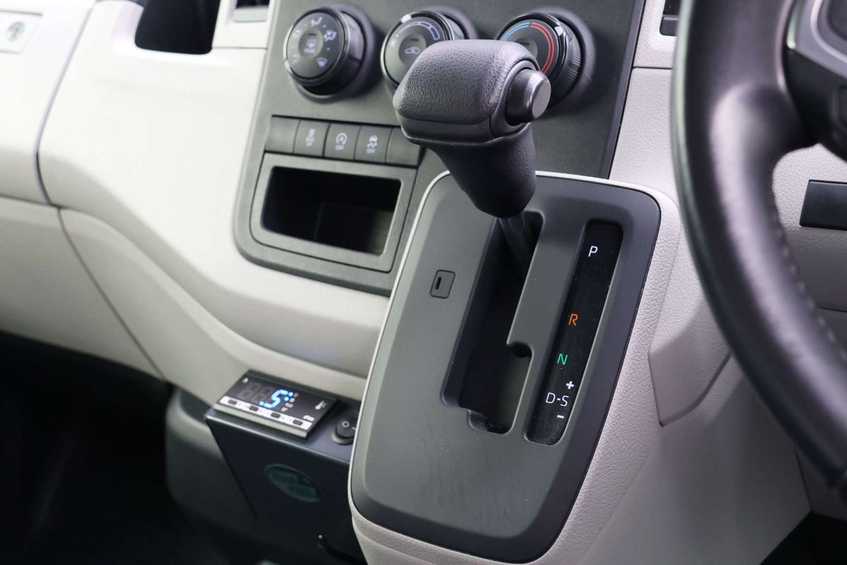 2024 Toyota Hiace GDH300R LWB image 20