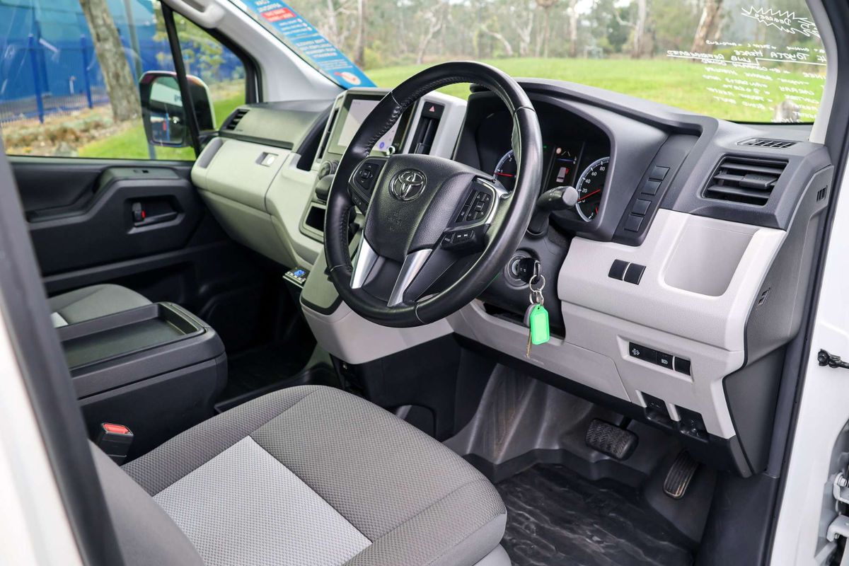2024 Toyota Hiace GDH300R LWB image 26
