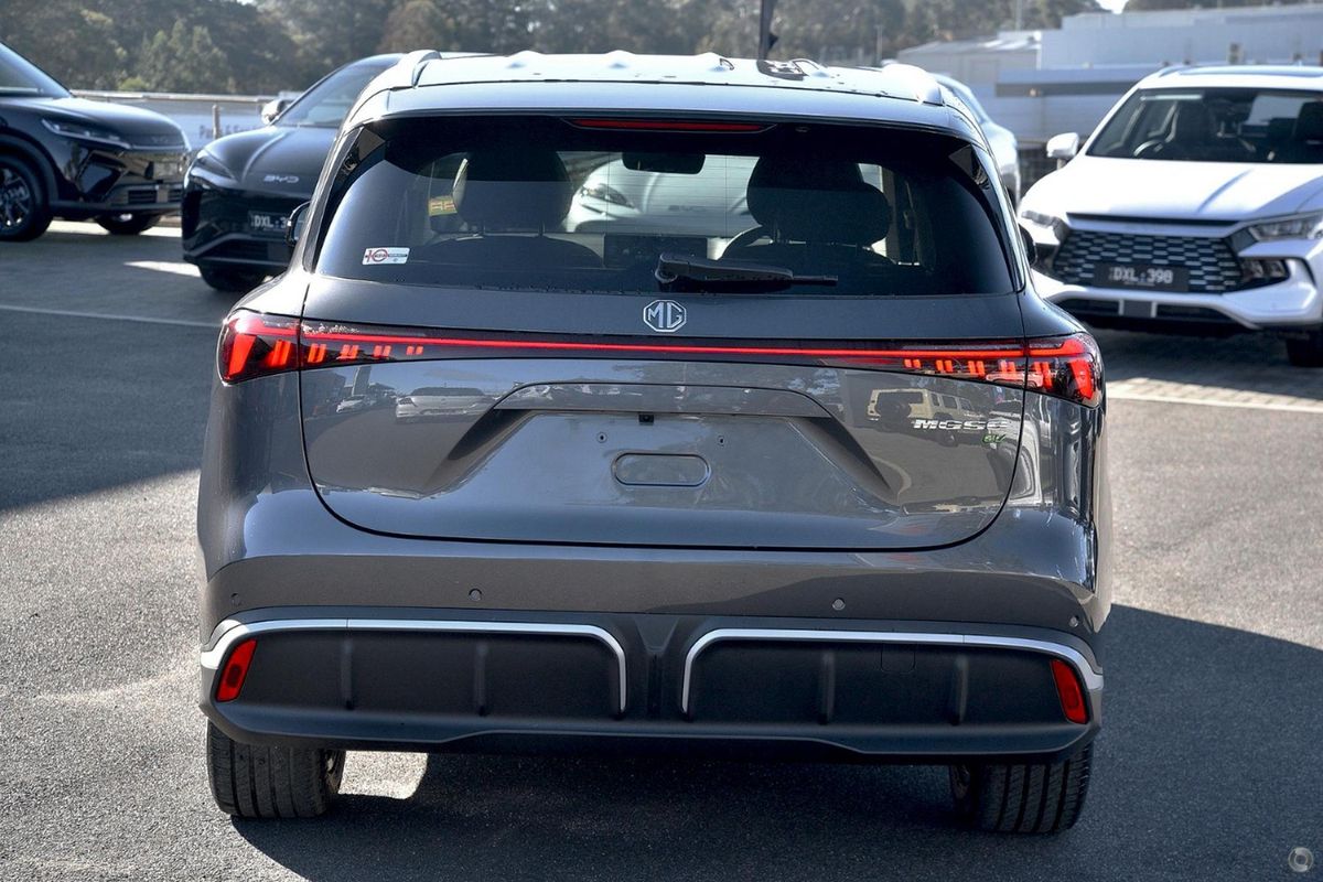 2026 MG MGS6 EV Essence IS3E