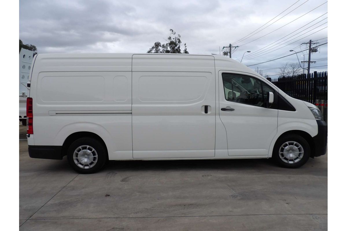 2022 Toyota Hiace GDH320R ELWB High Roof