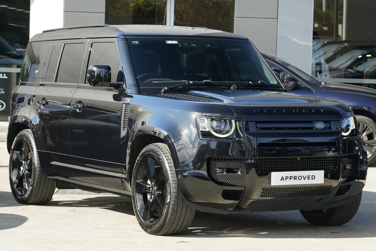 2023 Land Rover Defender 110 D300 X-Dynamic HSE L663