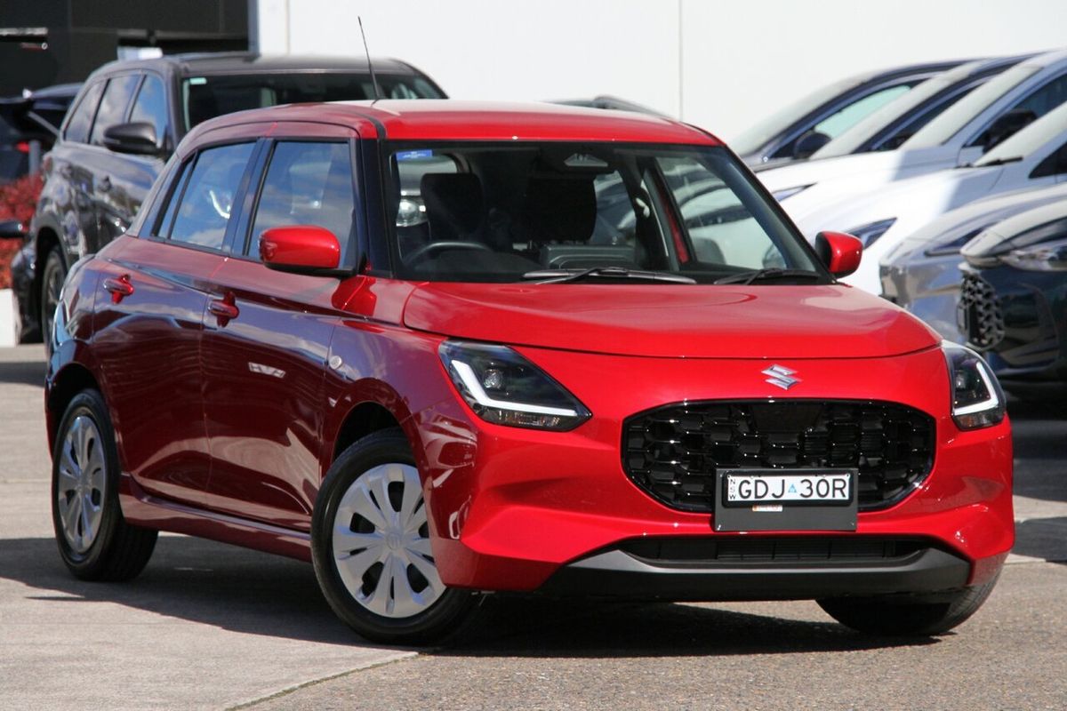 2025 Suzuki Swift Hybrid UZ