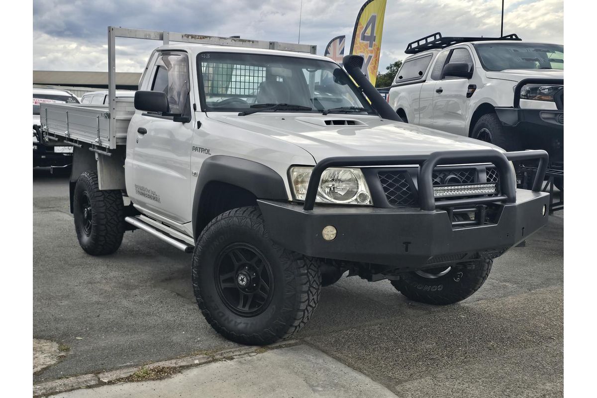 2015 Nissan Patrol DX Series 5 4X4