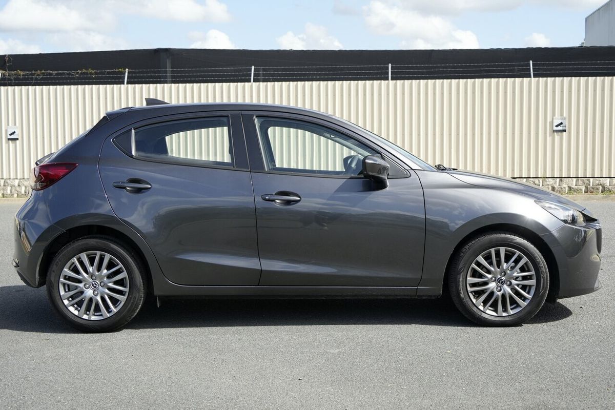 2026 Mazda 2 G15 Evolve DJ Series