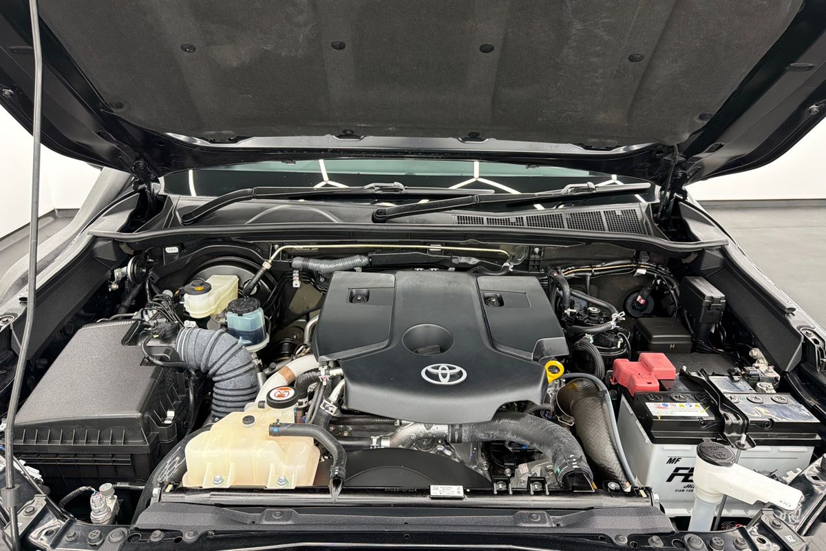 2025 Toyota Hilux Rogue 48V GUN126R 4X4