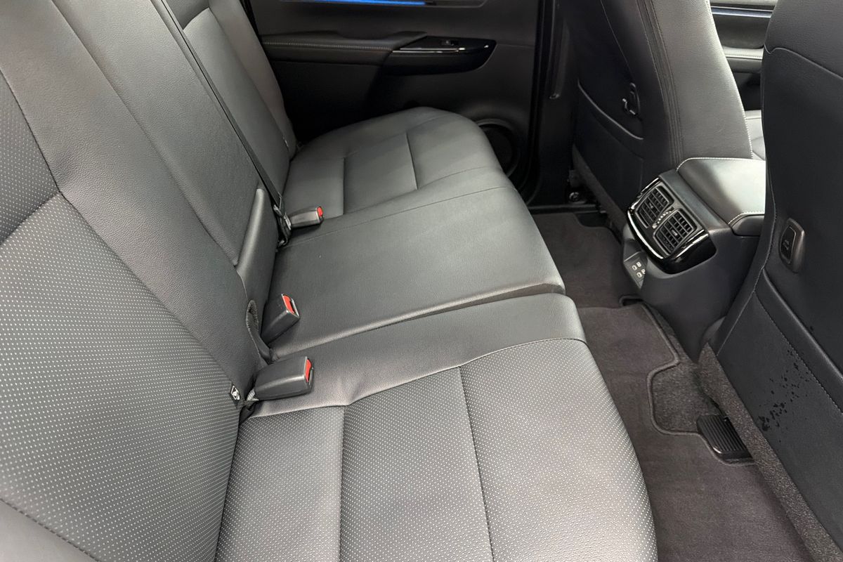 2025 Toyota Hilux Rogue 48V GUN126R 4X4