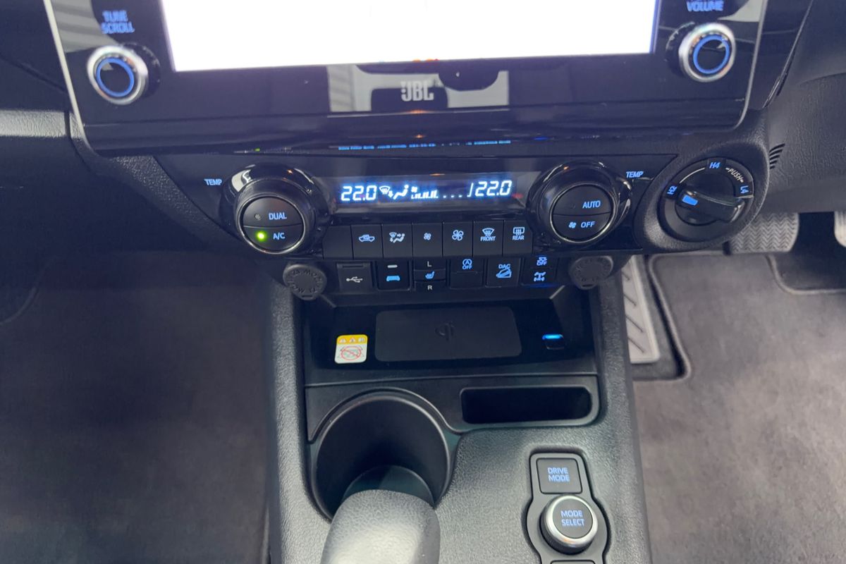 2025 Toyota Hilux Rogue 48V GUN126R 4X4