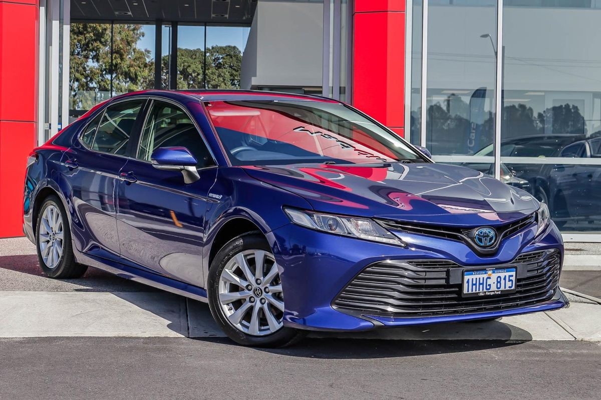 2019 Toyota Camry Ascent AXVH71R