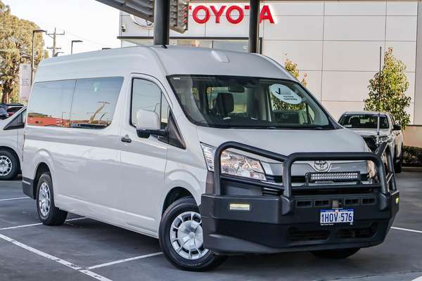 2022 Toyota Hiace Commuter GDH322R ELWB High Roof