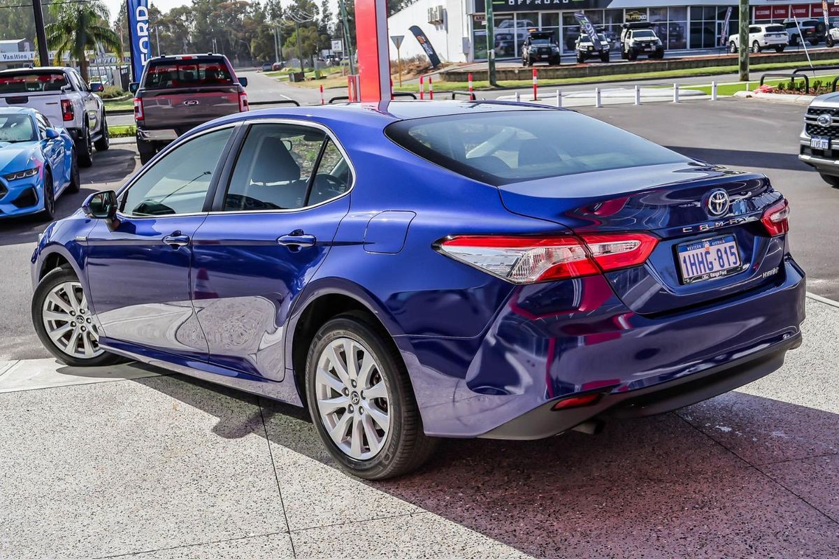 2019 Toyota Camry Ascent AXVH71R