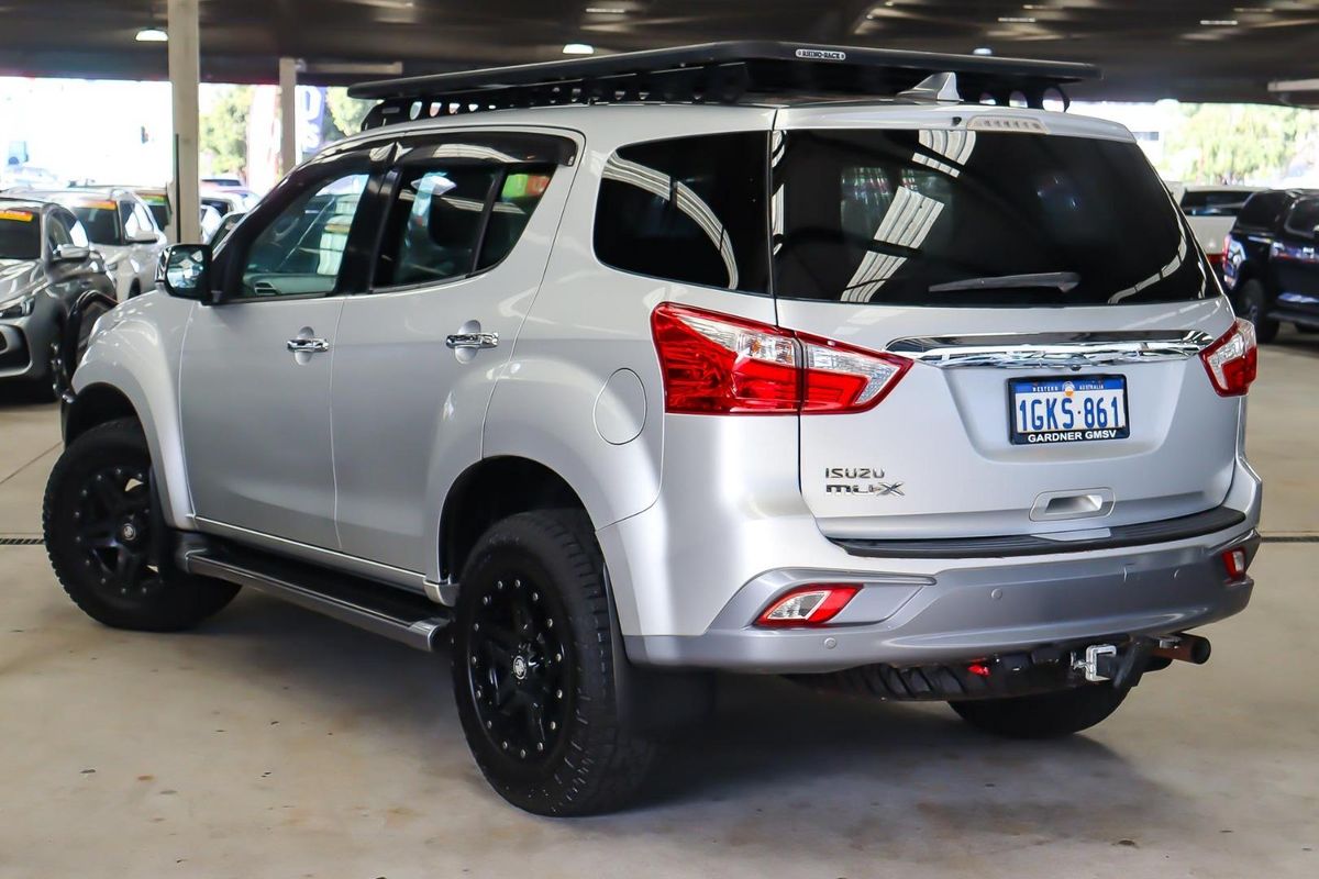 2017 Isuzu MU-X LS-U