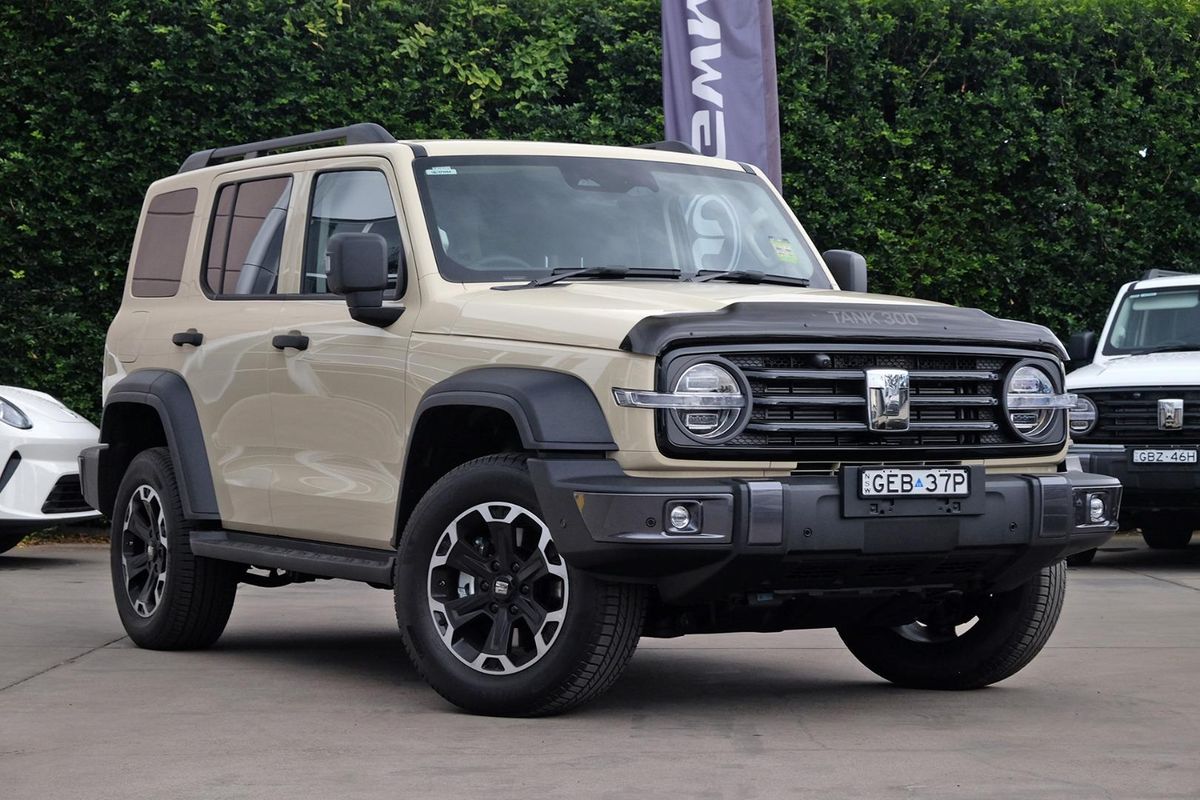 2026 GWM Tank 300 Ultra Hi4-T PHEV P01