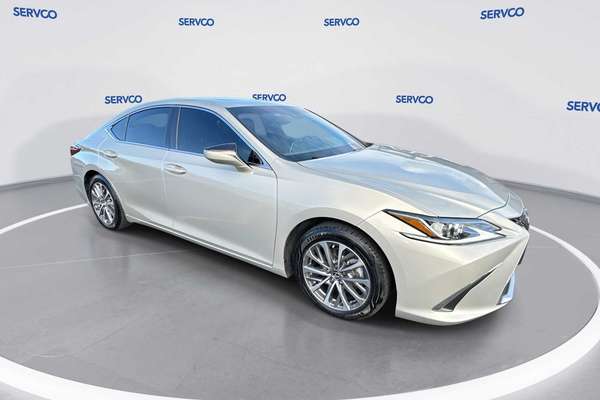 2022 Lexus ES 350