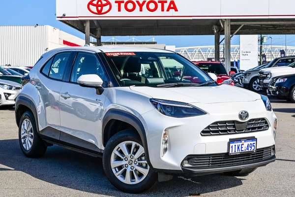 2024 Toyota Yaris Cross GX MXPJ15R