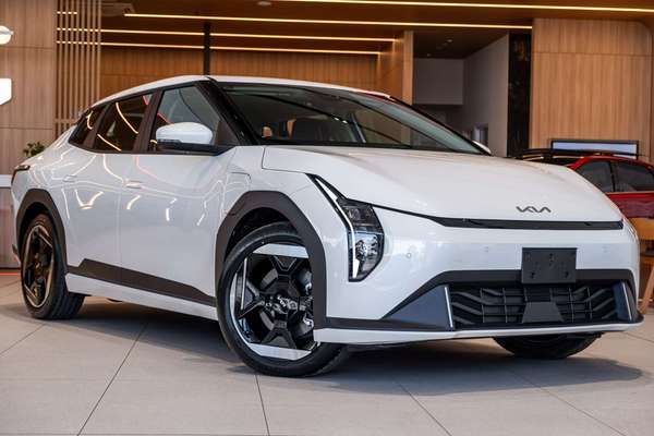 2026 Kia EV4 Earth Long Range CT
