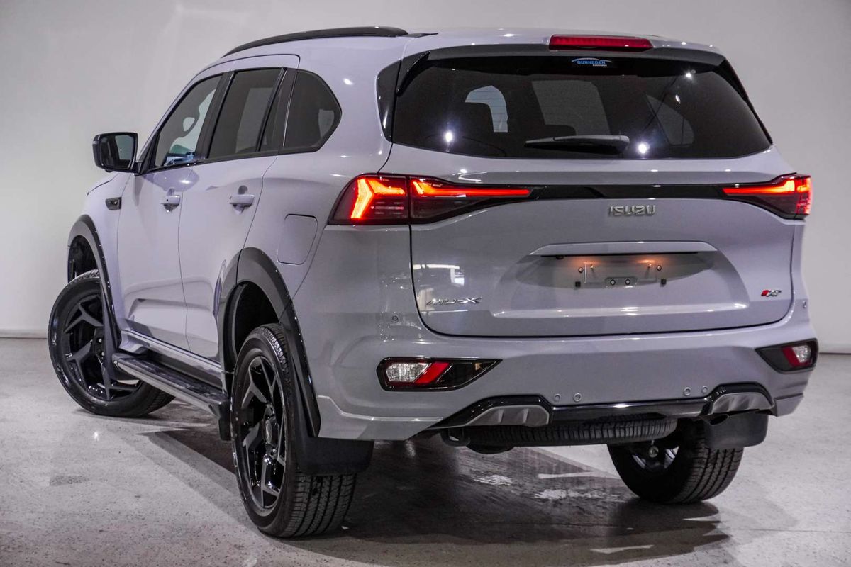 2025 Isuzu MU-X X-TERRAIN