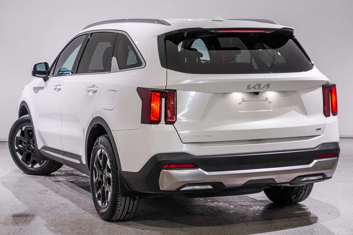 2024 Kia Sorento Sport MQ4 PE