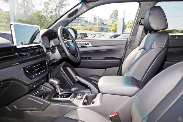 2026 KGM Musso Ultimate Q261 4X4 LWB thumb-7