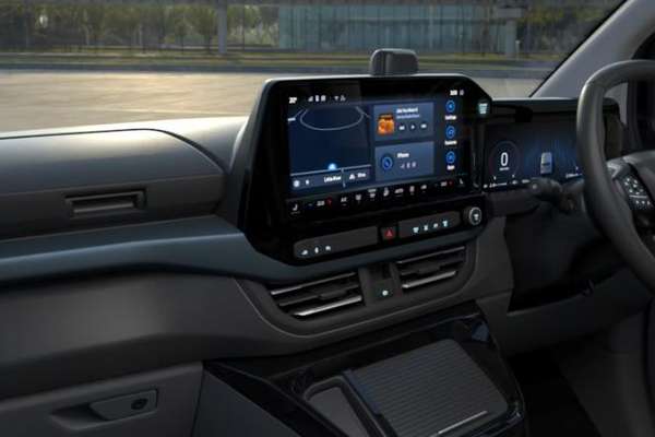 2024 Ford Tourneo Active AV SWB thumb-10