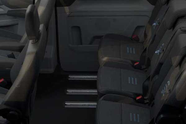 2024 Ford Tourneo Active AV SWB thumb-12