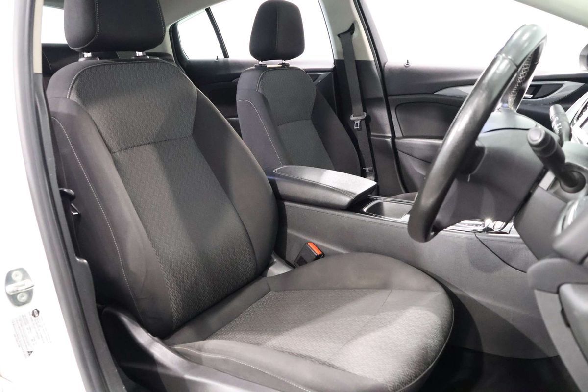 2018 Holden Commodore LT ZB