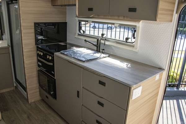2026 Jayco DISCOVERY POPTOP 16.67-4.OB.DY-MY26