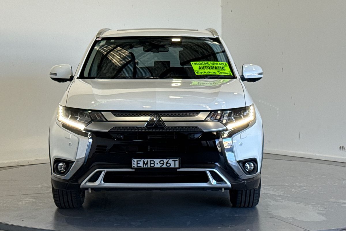 2020 Mitsubishi Outlander Exceed ZL