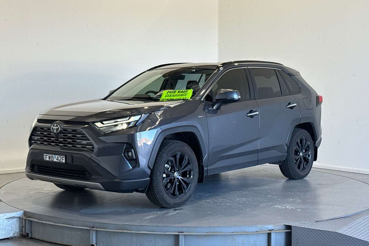 2025 Toyota RAV4 Cruiser AXAH52R