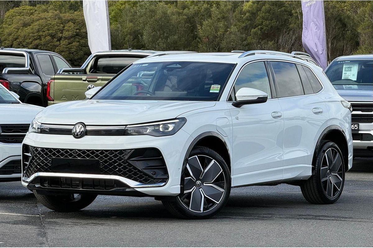 2026 Volkswagen Tiguan 200TSI eHybrid R-Line CT
