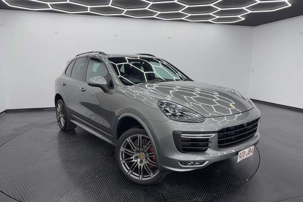 2016 Porsche Cayenne GTS 92A