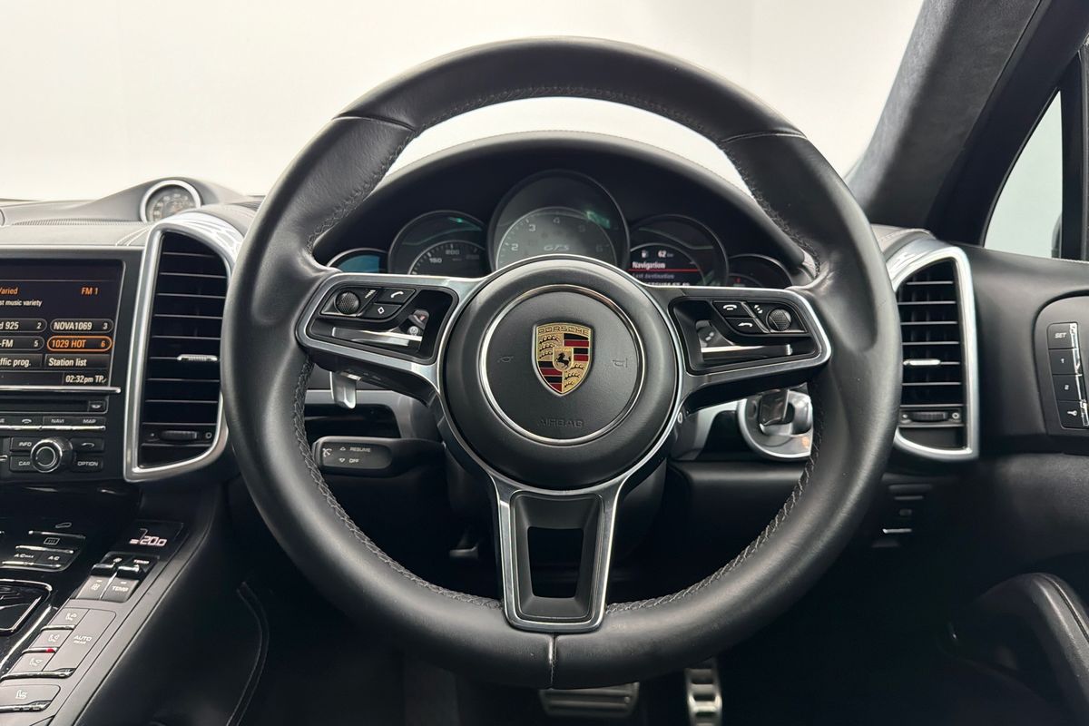 2016 Porsche Cayenne GTS 92A