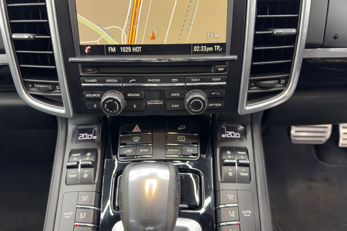 2016 Porsche Cayenne GTS 92A