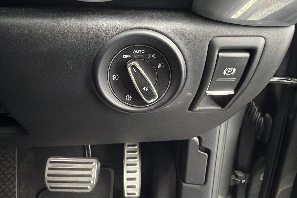 2016 Porsche Cayenne GTS 92A