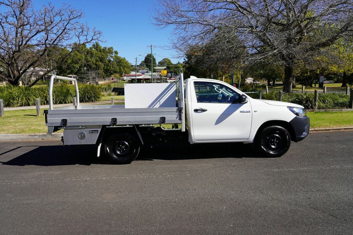 2024 Toyota Hilux Workmate TGN121R Rear Wheel Drive