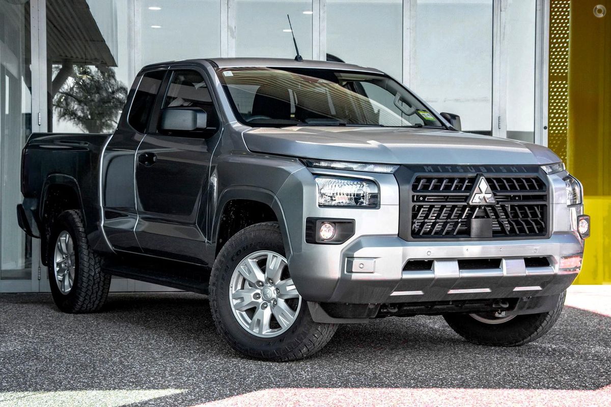 2026 Mitsubishi Triton GLX+ MV 4X4