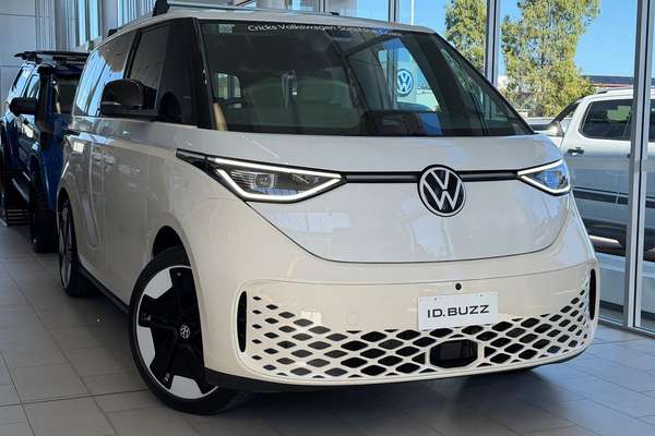 2025 Volkswagen ID. Buzz Pro BEV560 EB SWB