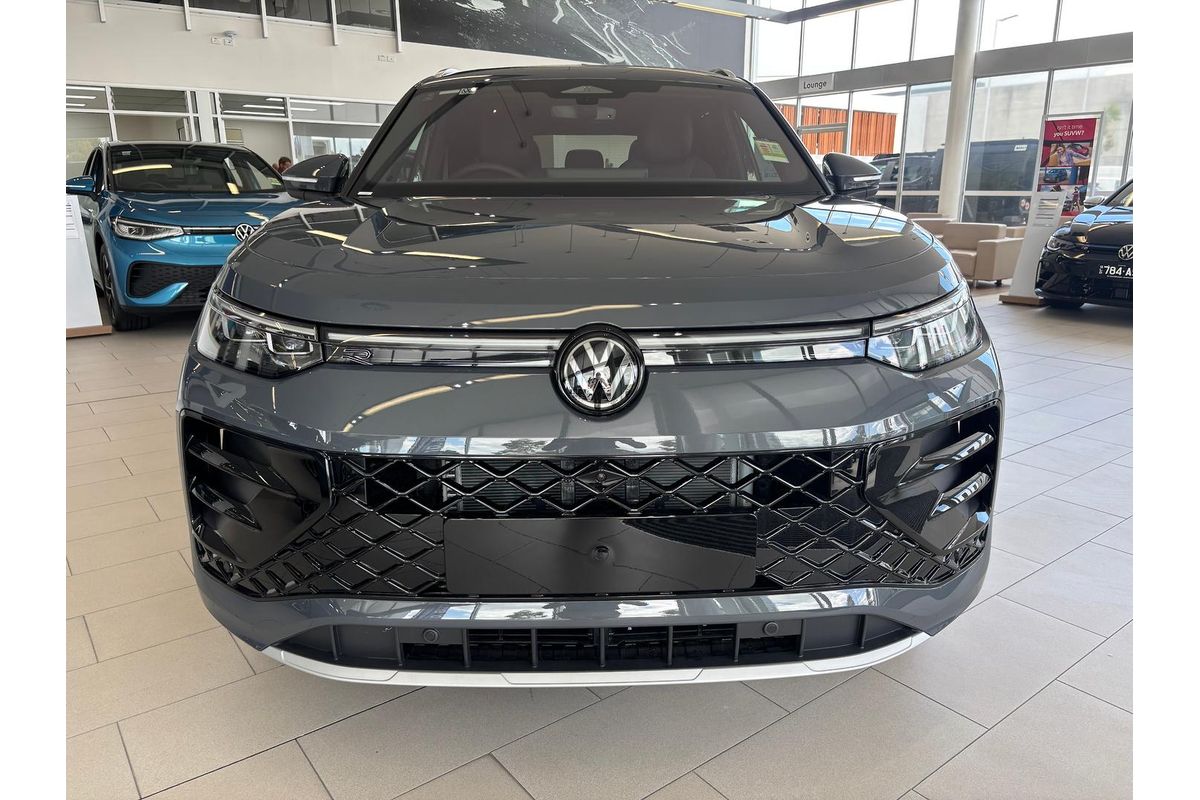 2025 Volkswagen Tayron 195TSI R-Line R4