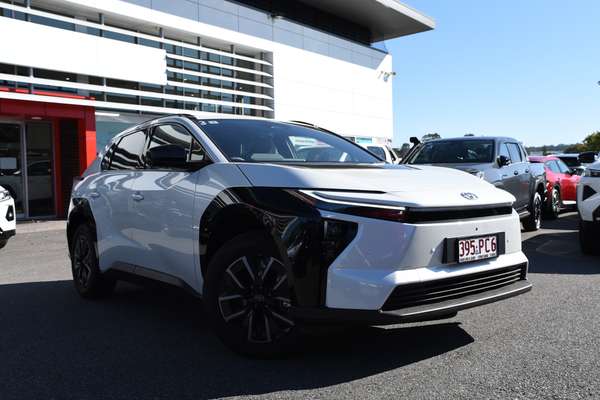 2025 Toyota bZ4X XEAM11R