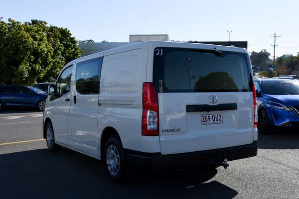 2020 Toyota Hiace GDH300R LWB thumb-4