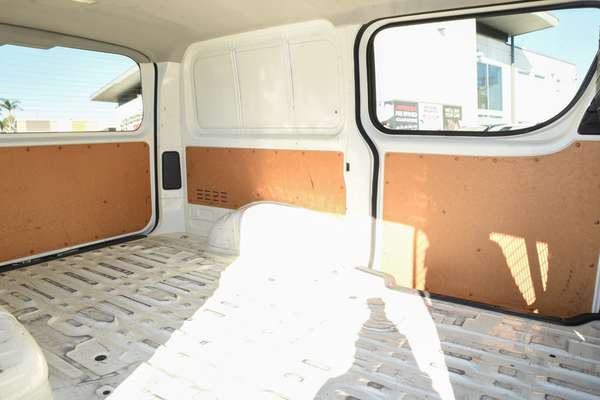 2020 Toyota Hiace GDH300R LWB thumb-7