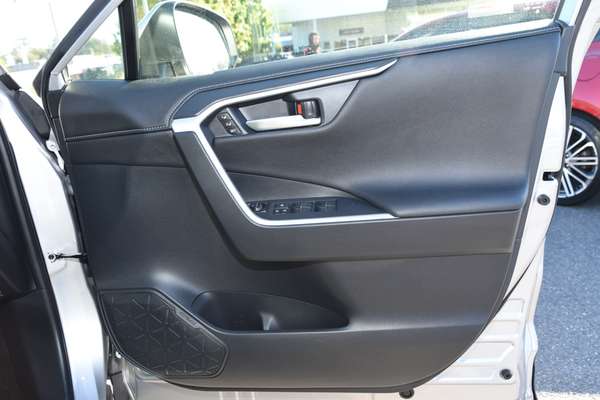 2023 Toyota RAV4 Cruiser AXAH54R thumb-15