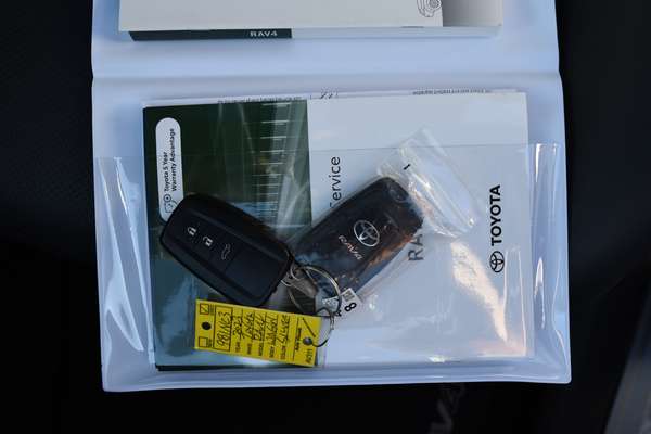 2023 Toyota RAV4 Cruiser AXAH54R thumb-21