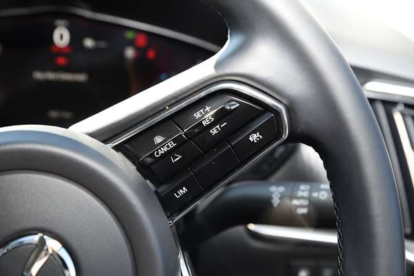 2026 Mazda CX-60 P50e Pure KH Series thumb-13